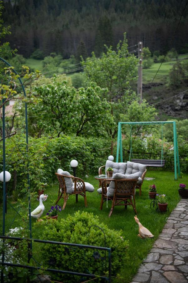 Guest House Rossy Trigrad Εξωτερικό φωτογραφία